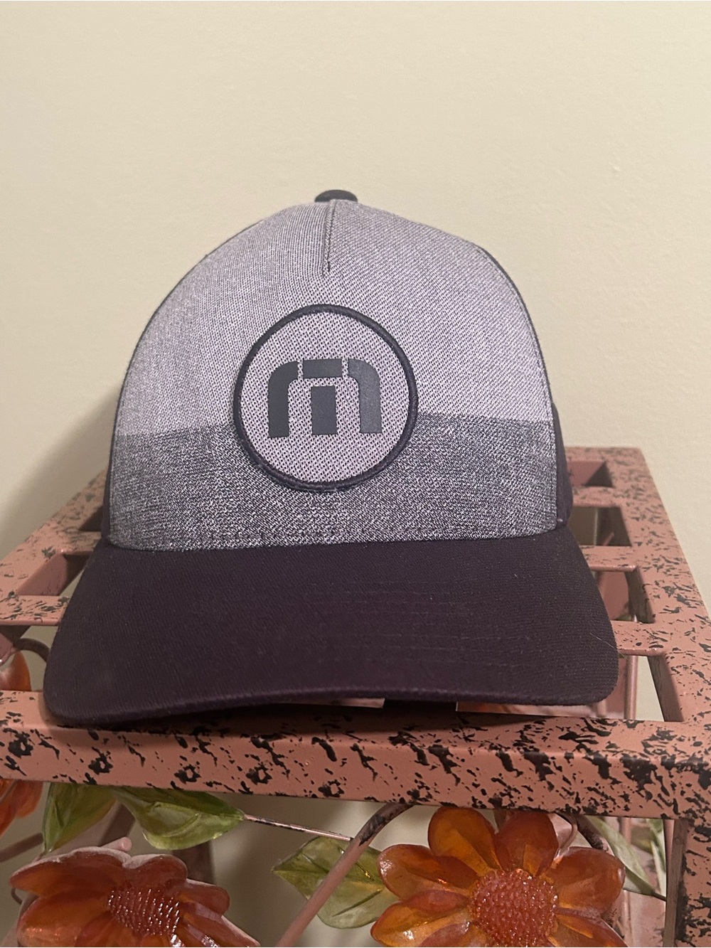 TravisMathew "Wyatt" Golf Snapback Hat - Gray Heather Two-Tone Flexfit 110 Cap